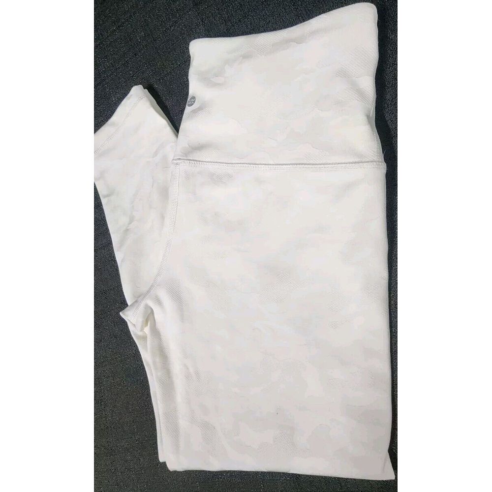 Women's VMMA Yoga Leggings Sz Medium White‎ Camo Print High Waisted NEW